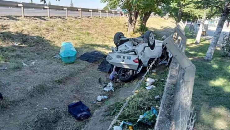 Ankara'da kaza: Anne ile çocuğu hayatını kaybetti, 4 kişi yaralandı