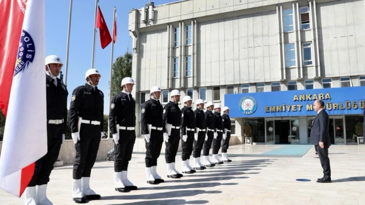Ankara Emniyetindeki olay ile Türkiye'de gündem mi değiştirildi?
