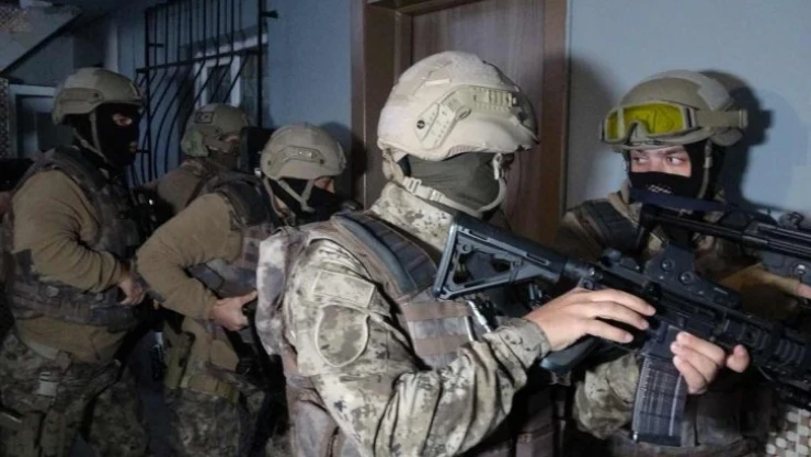 Ankara merkezli 6 ilde FETÖ operasyonu