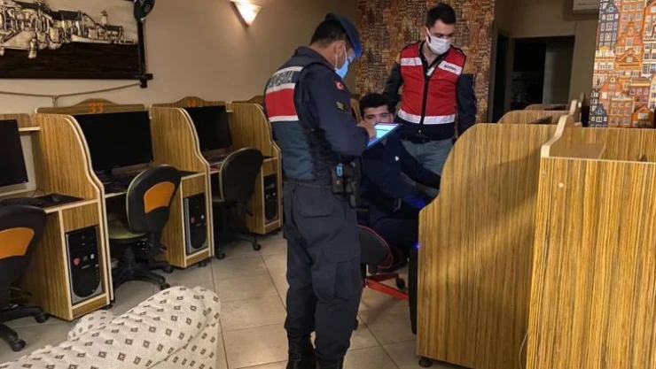 Antalya'da jandarmadan huzur ve güven denetimi