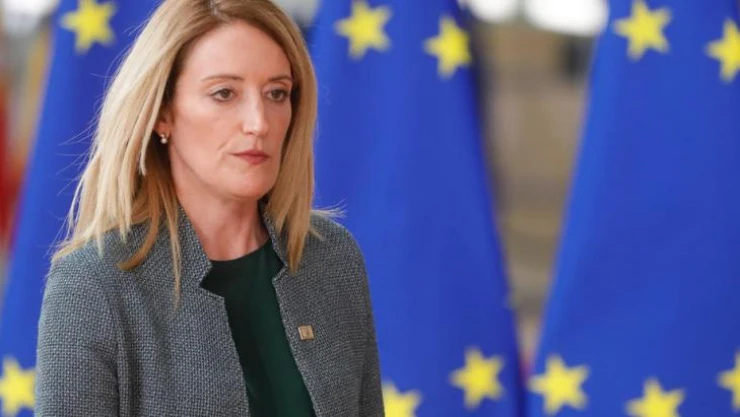 AP Başkanı Metsola, Rus lobicilerin Avrupa Parlamentosuna girişini yasakladı