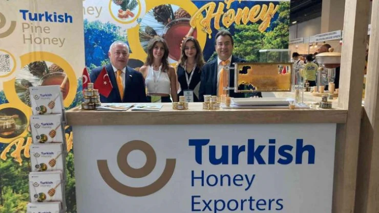 Arı gibi çalıştılar, 138 ülkeye Türk balını tanıttılar