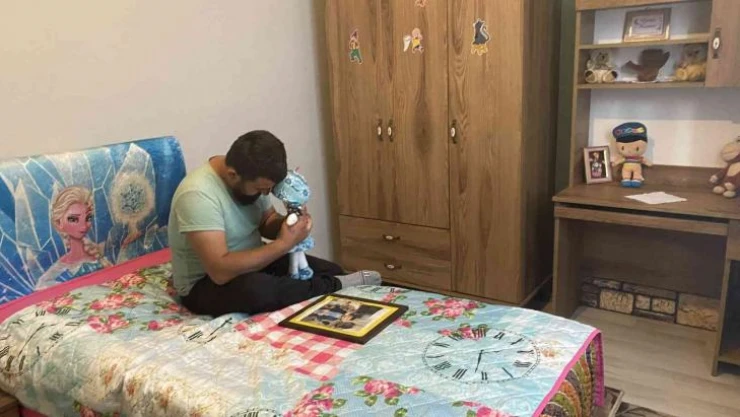 Babasının yanındaki çocuğu haczettiler