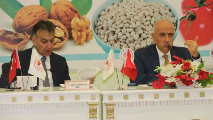 Bakan Kirişci: 'Türkiye su zengini değil yıllık 574 milimetrelik ortalama yağışımız var. Suyu verimli kullanmak zorundayız'