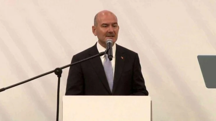 Bakan Soylu, 'İstanbul'daki toplanma alanlarının alt yapısını dört dörtlük olabilmesi için kendimize bugünden itibaren 1 yıl süreç koyduk'