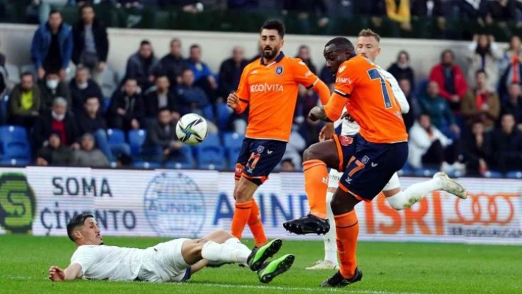 Başakşehir'de hedef 3 puan