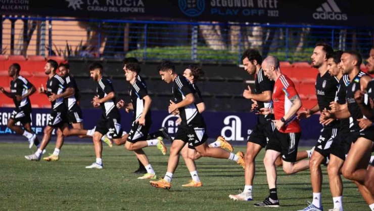 Beşiktaş, İspanya'da ilk çalışmasını yaptı