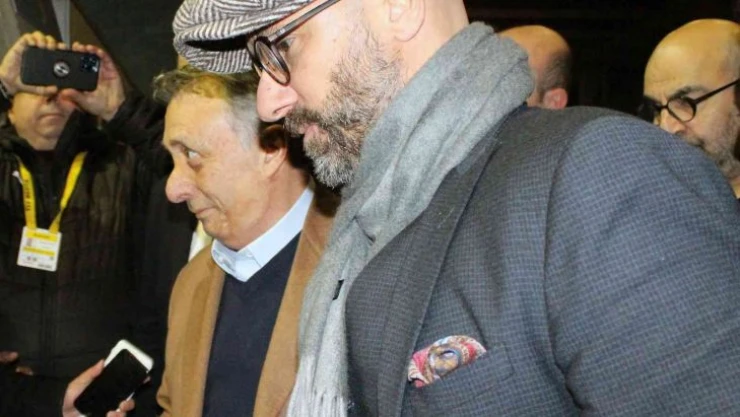 Beşiktaş Yönetimi derbiyi izlemek için stada geldi