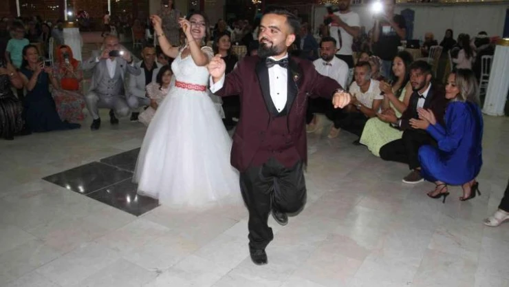Boyları küçük ama aşkları çok büyük