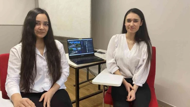 Bu oyunda yenilen korona virüse yakalanıyor