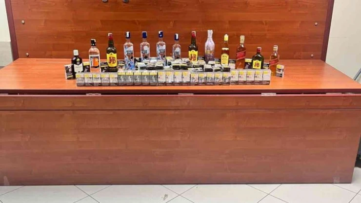 Büfeden sigara ve alkol çalan şahıslar yakayı ele verdi: 2 gözaltı