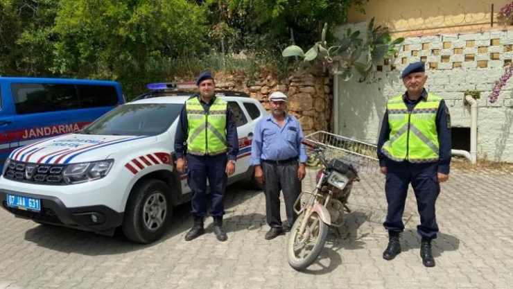 Çalıntı motosiklet trafik kontrolünde bulundu