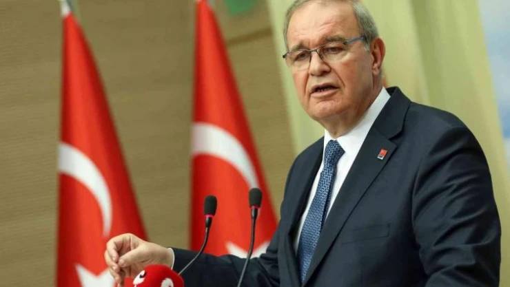 CHP Sözcüsü Öztrak: 'Kimsenin polisimize yumruk atması kabul edilemez'