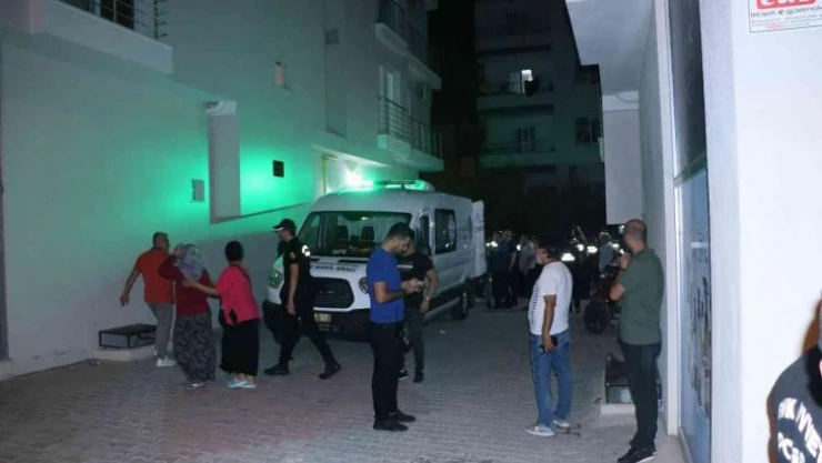 Cinnet geçiren şahıs çocuğunu ve eşini öldürüp intihar etti