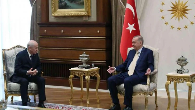 Cumhurbaşkanı Erdoğan, Beştepe'de Bahçeli'yle görüştü