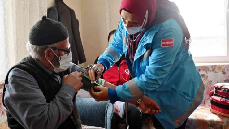 Devlet yaşlıları yalnız bırakmadı