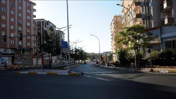 Diyarbakır Hazro'da sokağa çıkma yasağı