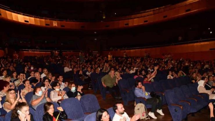 Dünya Mirası Lazgi Bursa Festivali'nde sahne aldı