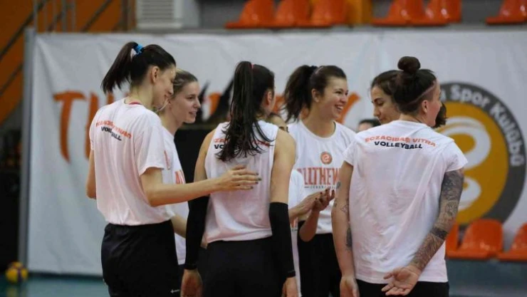 Eczacıbaşı Dynavit'in, Kupa Voley'de rakibi Fenerbahçe