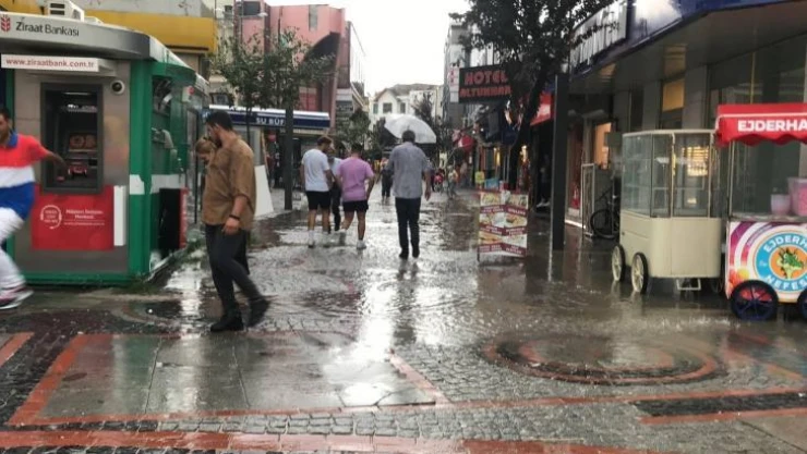 Edirne'de kuvvetli yağış etkili oldu