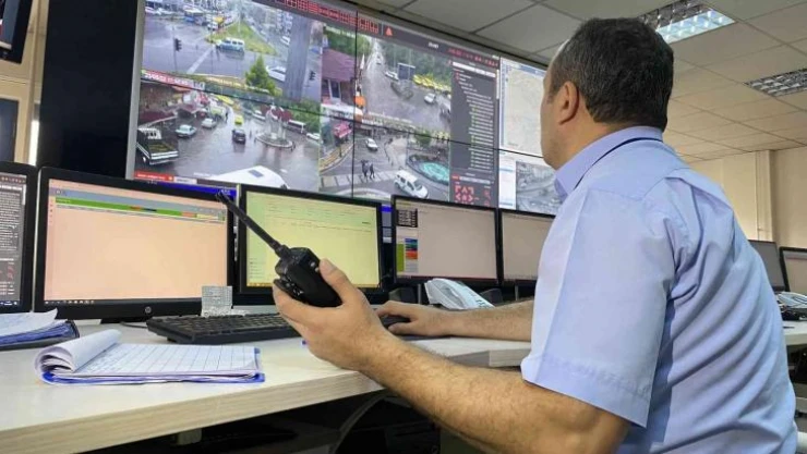 Ehliyeti alınan sürücülerin trafiğe çıkması 'Kara Liste' uygulamasıyla engelleniyor