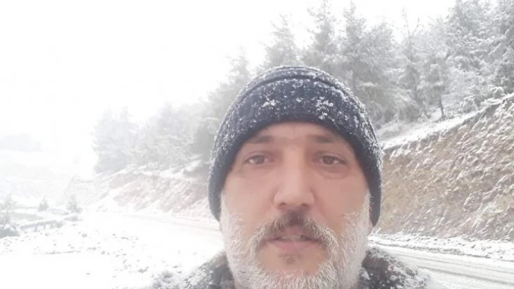 Emekli polis memuru evinde ölü bulundu
