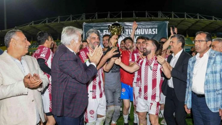 Esenyurt'ta şampiyonluk birlik ve beraberlikle kazanıldı