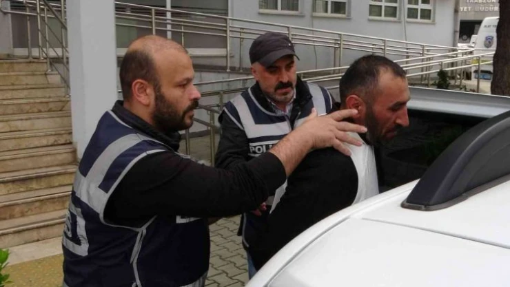 Eşini öldüren zanlı adliyeye sevk edildi