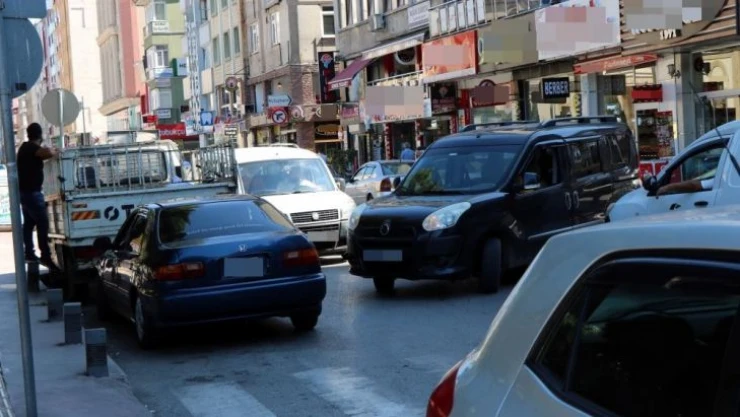 Fahri trafik müfettişi 1 ayda 800 otopark cezası kesti, emniyet hepsini iptal etti