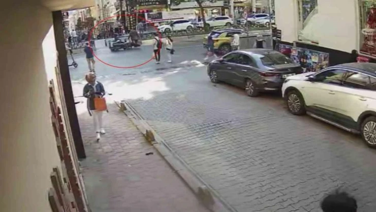 Fatih'te feci kaza: 1 ölü, 1 ağır yaralı
