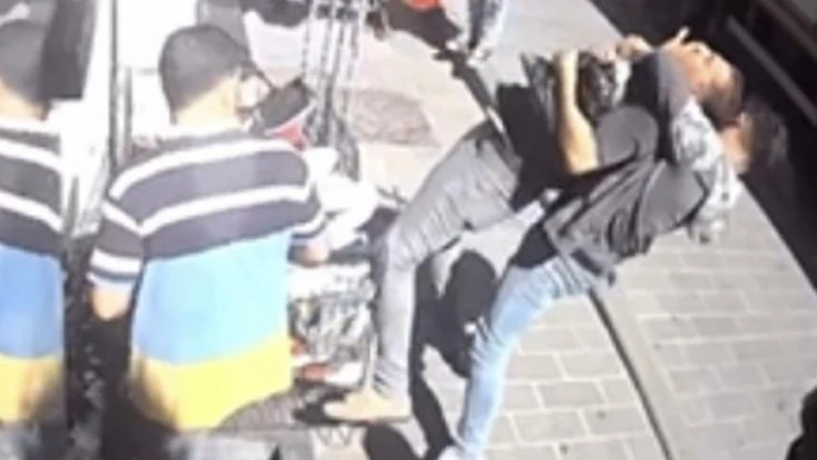 Fatih'te gasp dehşeti kamerada