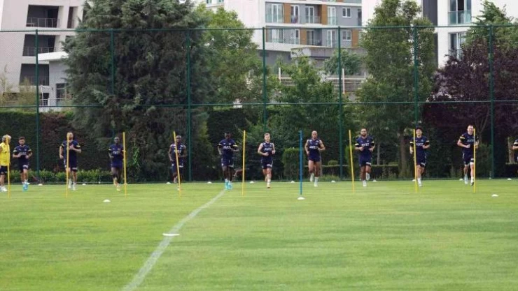 Fenerbahçe'de milli oyuncular döndü