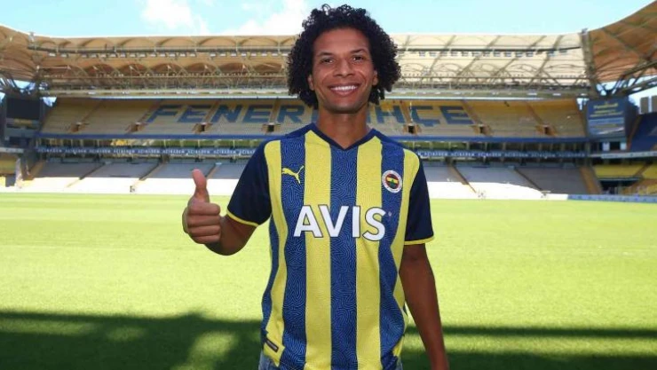 Fenerbahçe Willian Arao transferini duyurdu