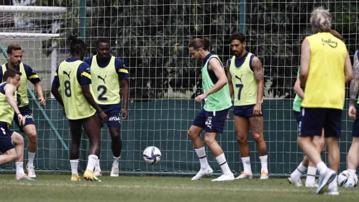 Fenerbahçe yeni sezon hazırlıklarına devam etti