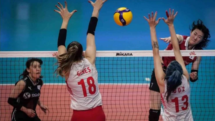 FIVB Milletler Ligi: Türkiye: 3 - Güney Kore: 1