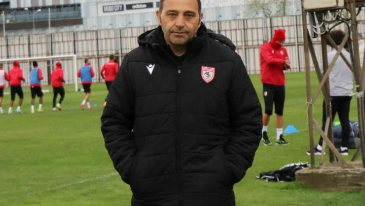 Fuat Çapa: 'İlk 6 şansımız zor girdi ama kaybedilmiş bir şey yok'