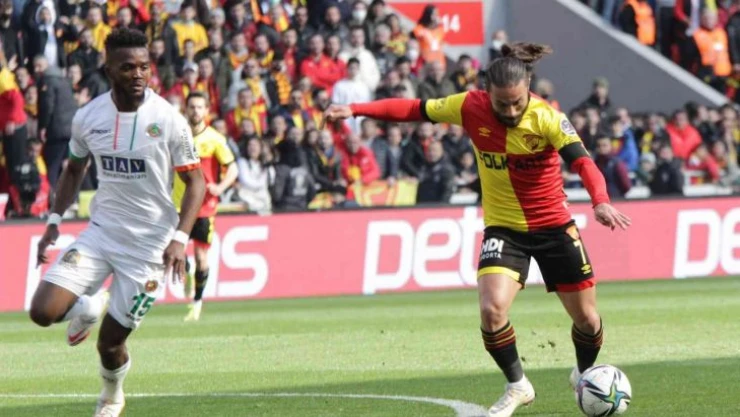 Göztepe dibi gördü