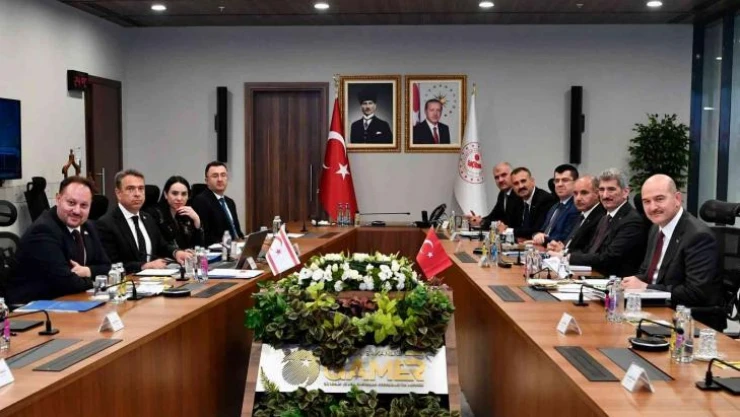İçişleri Bakanı Soylu, KKTC'li mevkidaşı Öztürkler ile bir araya geldi