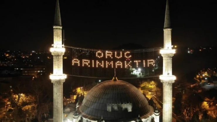 İki yıl aradan sonra teravih namazı camilerde cemaatle kılınacak