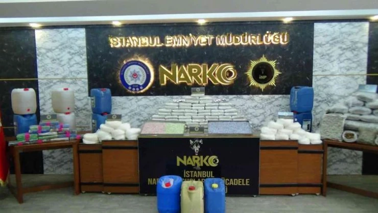 İstanbul'da büyük çaplı uyuşturucu operasyonu: 367 kilo uyuşturucu ele geçirildi