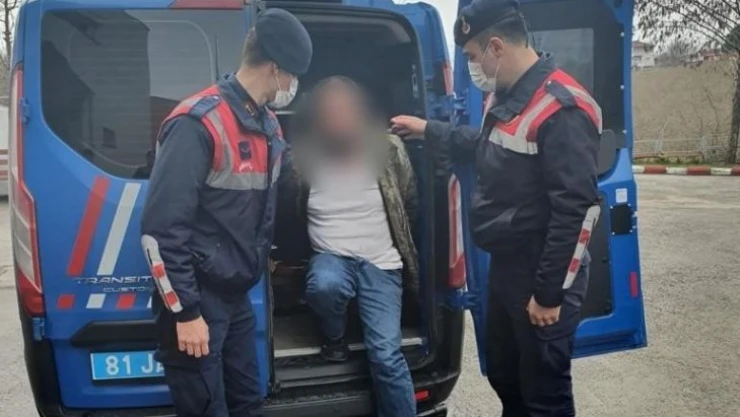 İstanbul'dan Akçakoca'ya gelince yakalandı