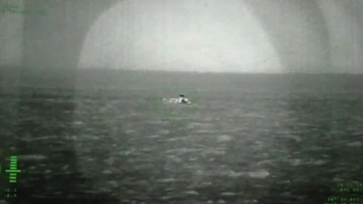 İzmir açıklarında 138 göçmen kurtarılırken 90 göçmen yakalandı