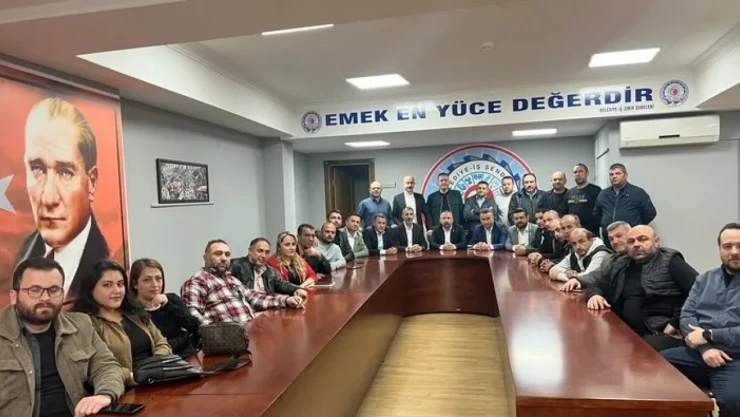 İzmir Büyükşehir'de 6 bin işçi greve çıkıyor
