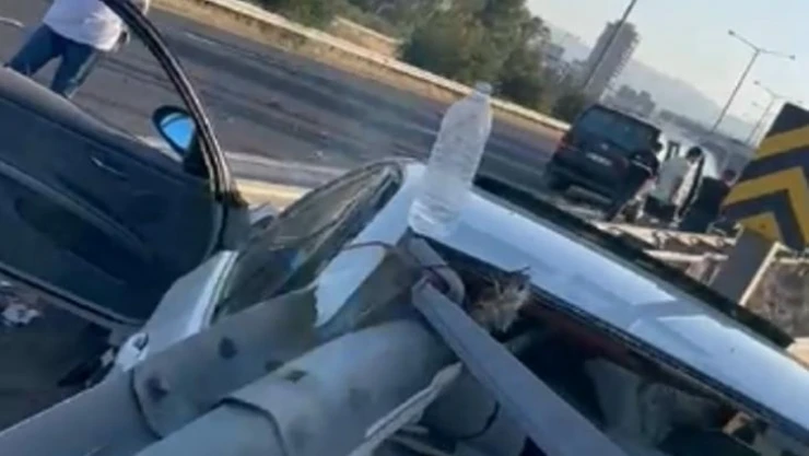 İzmir'de feci kaza: 1 ölü, 2 yaralı