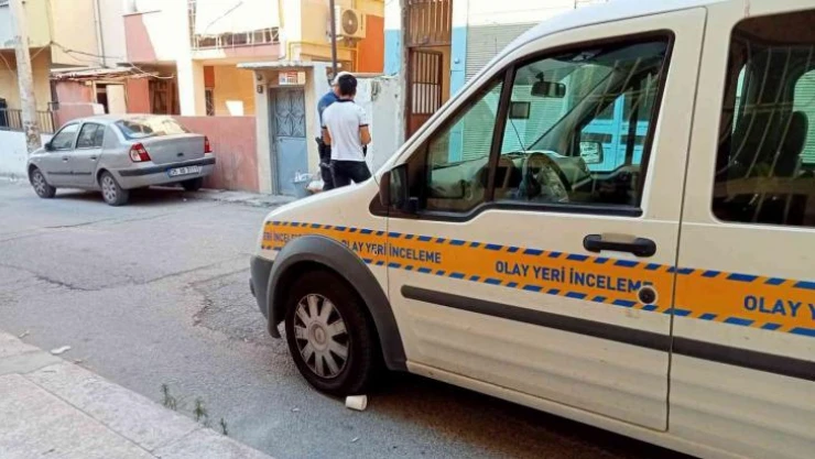 İzmir'de karısıyla ilişkisi olduğunu düşündüğü genci öldüren zanlı tutuklandı