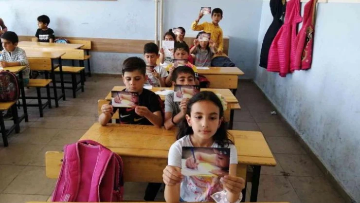 İzmir-Diyarbakır arası nostaljik bayramlaşma