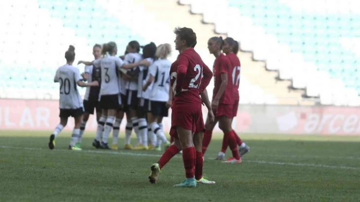 Kadınlar Dünya Kupası: Türkiye: 0 - Almanya: 3