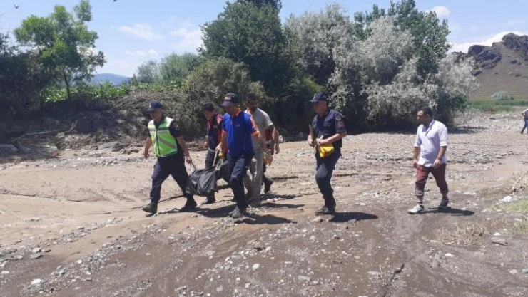 Kayıp genç kızın cansız bedenine ulaşıldı