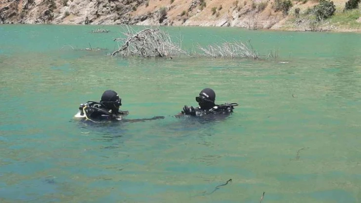 Kayıp sağlıkçıyı arama çalışmaları 11'inci gününde