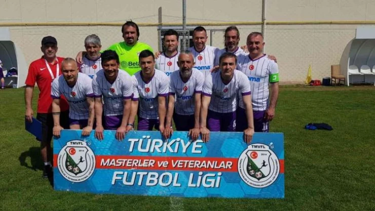 Kdz. Ereğli Zafer Men Masterler Takımı yarı finale yükseldi